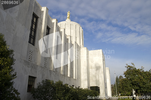 Image of Oregon Capitol Building