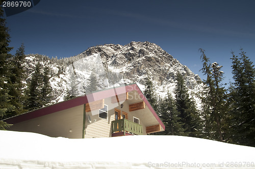 Image of Private Lodging Ski Chalet Lodge Heavy Snow North Cascade Mounta