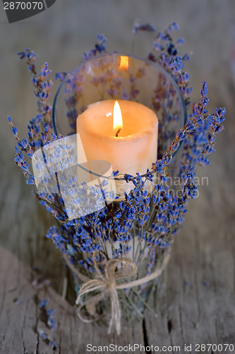 Image of candle and lavender