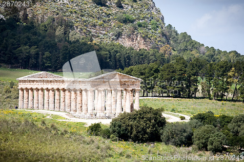 Image of ancient Roman temple of Venus