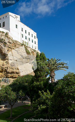 Image of Old Big Mansion