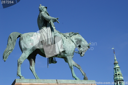 Image of Statue of king Frederik in Copenhagen in Denmark