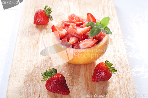 Image of Fruit salad with strawberry and grapefruit