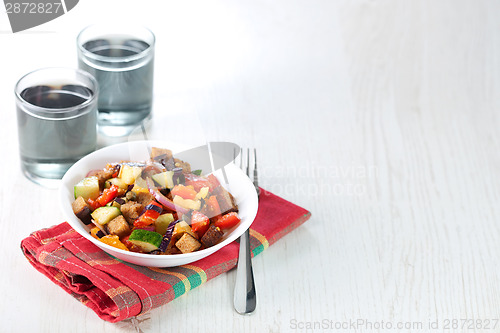 Image of Italian panzanella salad