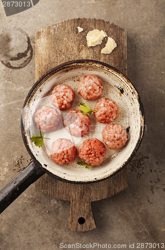 Image of Meatballs cooking