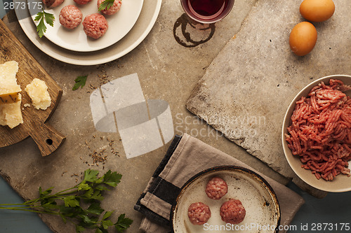 Image of Meatballs cooking