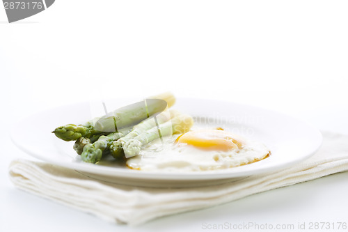 Image of Asparagus and fried eggs