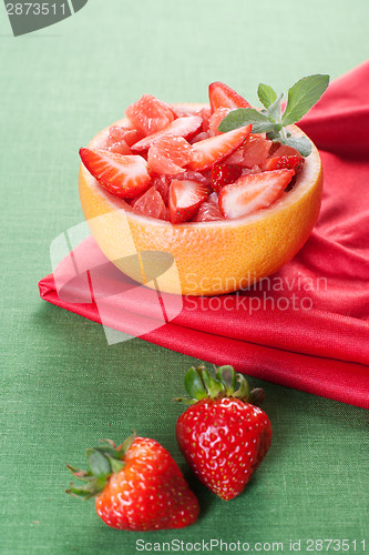 Image of Fruit salad with strawberry and grapefruit