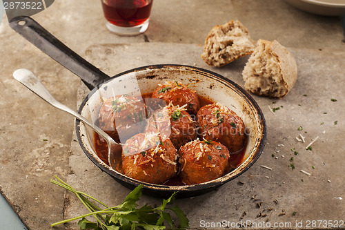 Image of Meatballs in pan