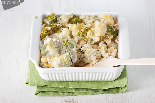 Image of Broccoli and cauliflower gratin