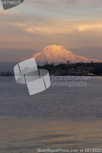 Image of Mt Rainier Sunset Cascade Range Puget Sound North Tacoma Washing