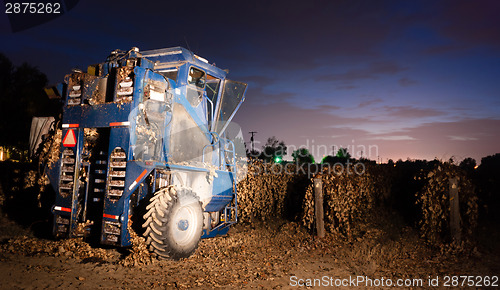 Image of Night Time Agriculture Fruit Harvest Grape Harvesting Machine Fo