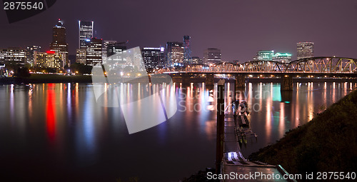 Image of Hawthorne Bridge and Portland