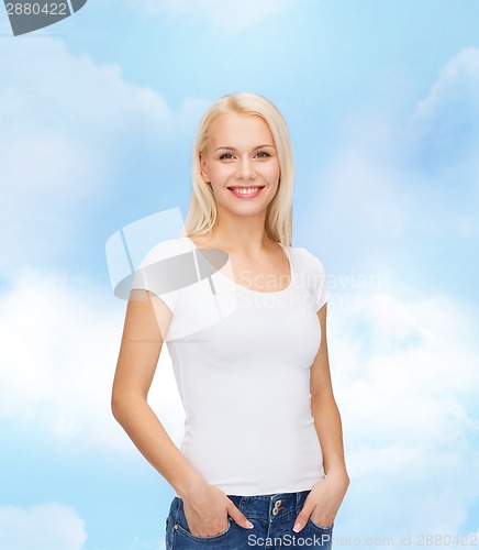 Image of smiling woman in blank white t-shirt