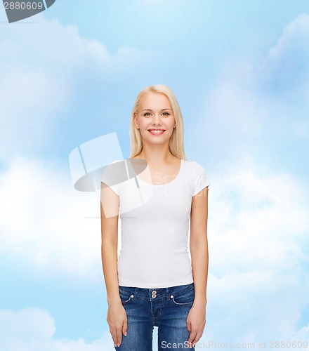 Image of smiling woman in blank white t-shirt