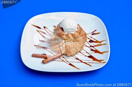 Image of apple strudel with ice cream