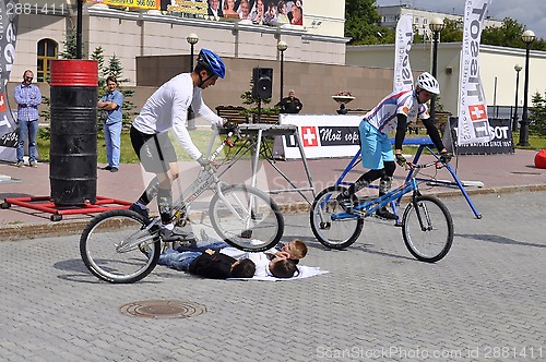 Image of Timur Ibragimov and Mikhail Sukhanov's performance, champions of