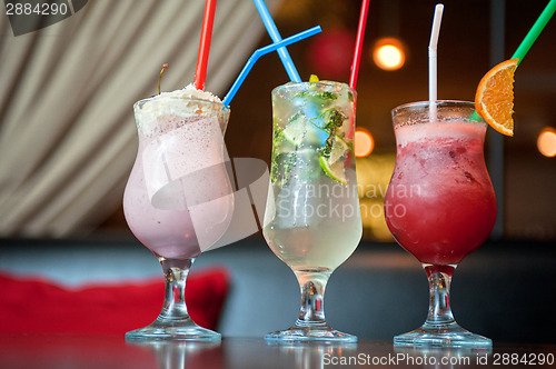 Image of three healthy nonalcoholic cocktails