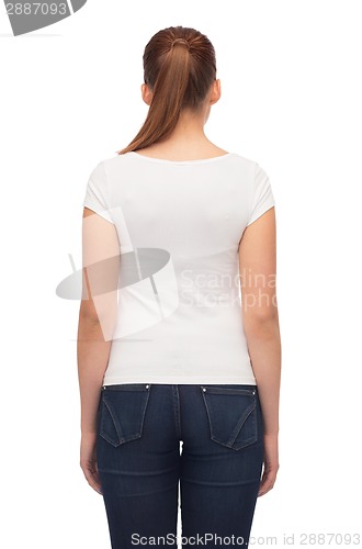 Image of young woman in blank white t-shirt