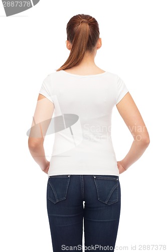 Image of young woman in blank white t-shirt