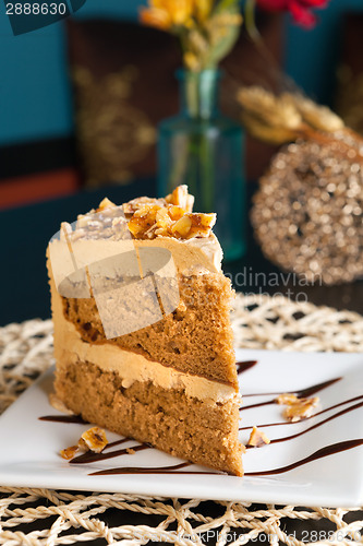 Image of Toffee Almond Cake