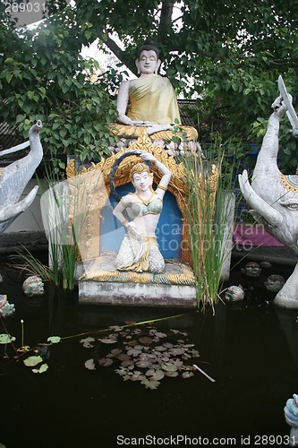 Image of fountain of buddha