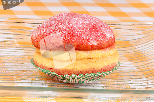 Image of Italian custard pastry with alchermes