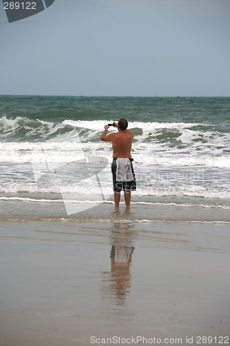 Image of shooting the waves