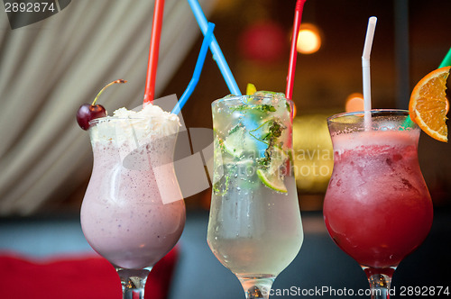 Image of three healthy nonalcoholic cocktails