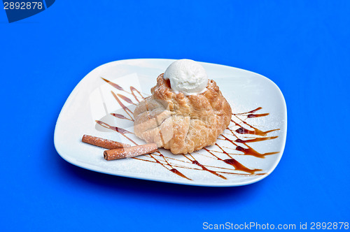 Image of apple strudel with ice cream