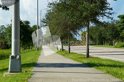 Image of Sidewalk view on Livingston Rd in naples florida