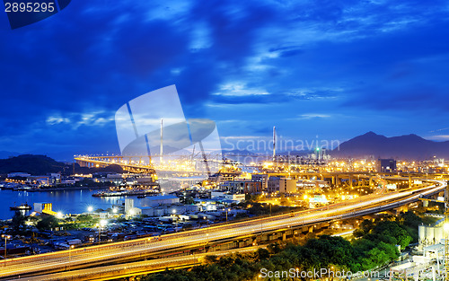 Image of traffic in Hong Kong