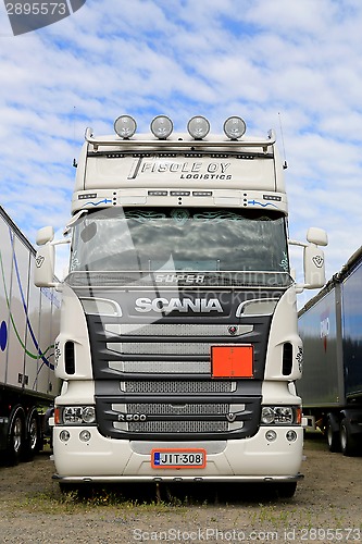 Image of White Super Scania V8 Heavy Truck in a Show