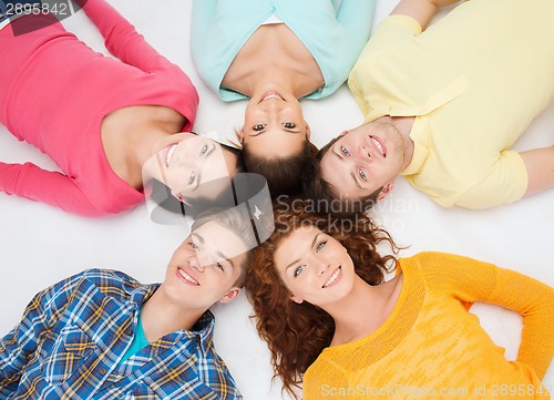 Image of group of smiling teenagers