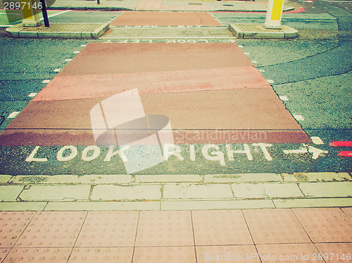 Image of Retro look Look Right sign