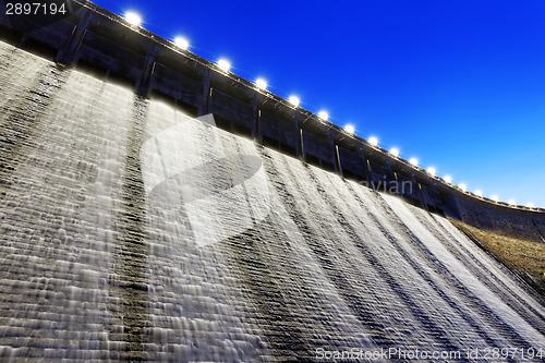 Image of Dam at night