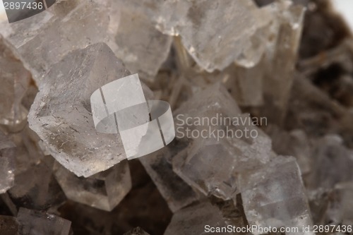 Image of salt crystal (cubes)
