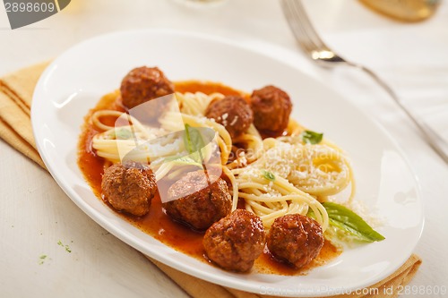 Image of Pasta with meatballs 