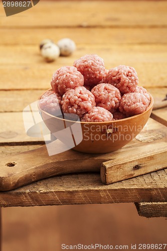 Image of Raw meatballs