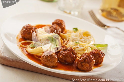 Image of Pasta with meatballs 