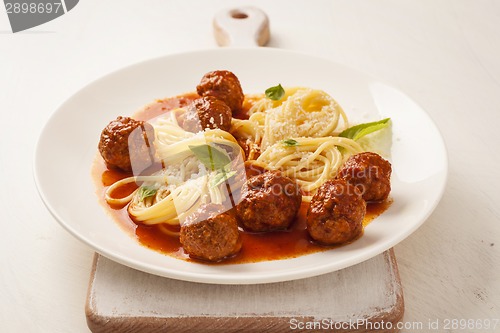 Image of Pasta with meatballs 