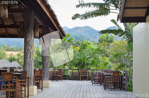 Image of open-air restaurant.