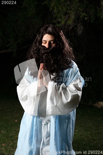 Image of Prophet praying