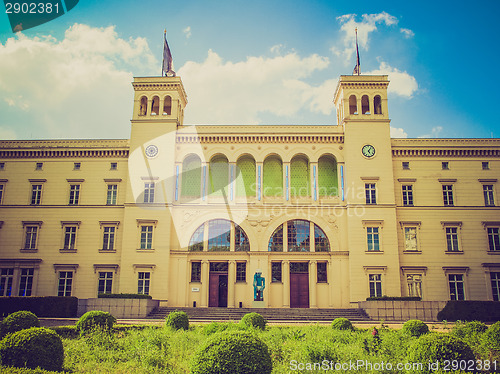 Image of Retro look Hamburger Bahnhof