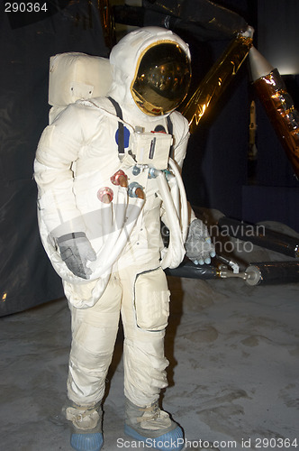 Image of Astronault