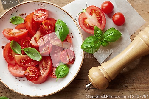 Image of fresh tomato salad