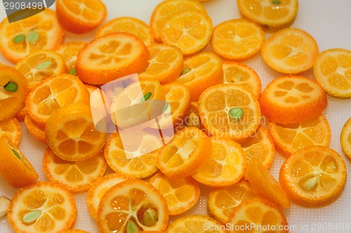 Image of sliced kumquat