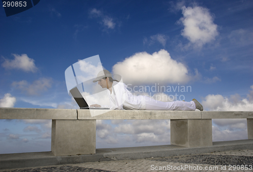 Image of Outdoor study