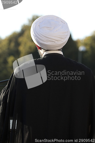 Image of Imam Speaking