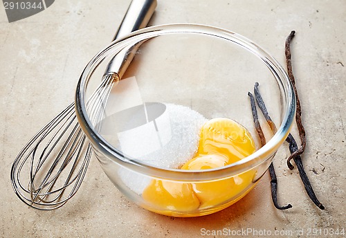 Image of making vanilla sauce